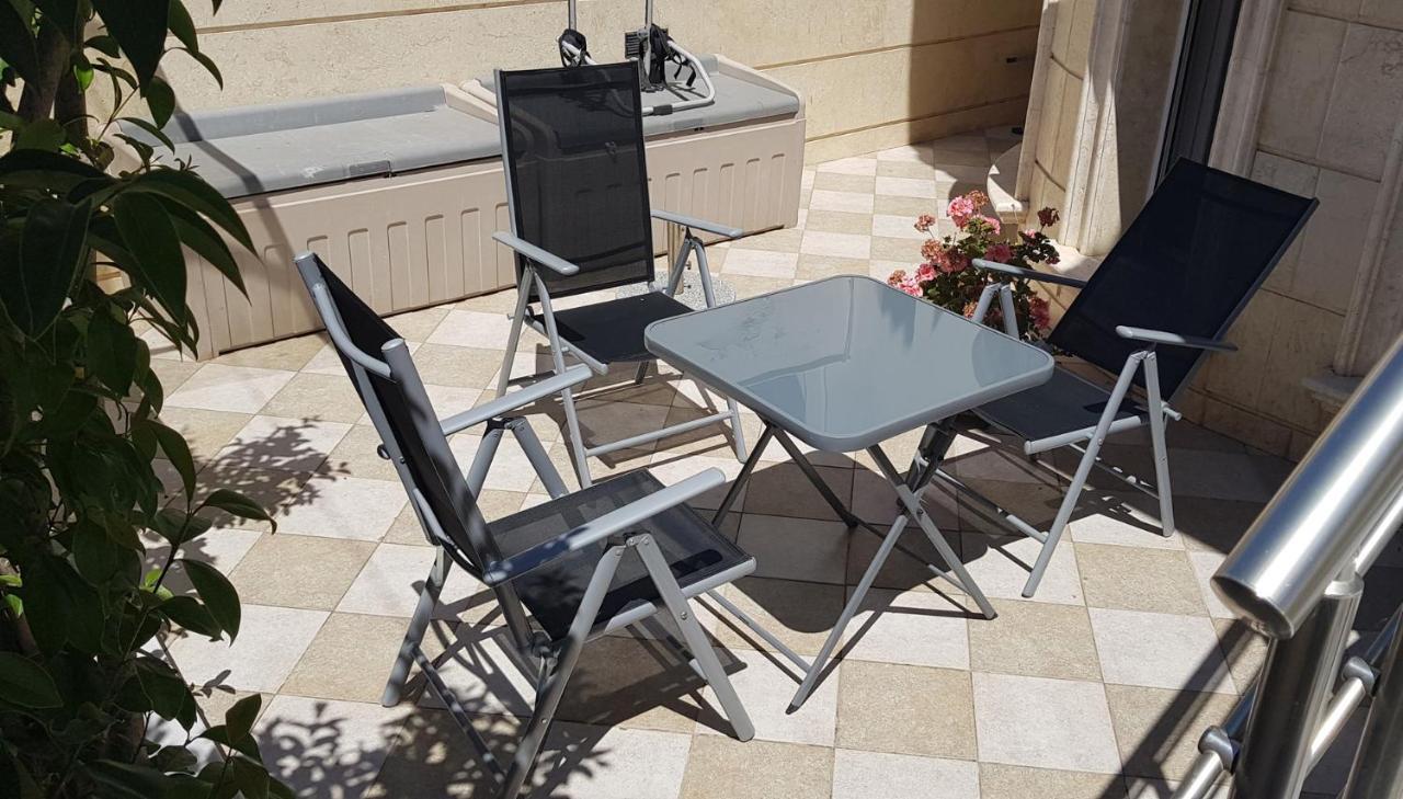 Renovated Lovely Apartment Near Airport & Sea Porto Rafti Bagian luar foto