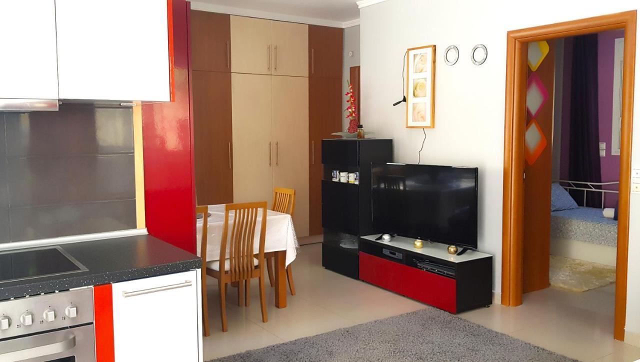 Renovated Lovely Apartment Near Airport & Sea Porto Rafti Bagian luar foto