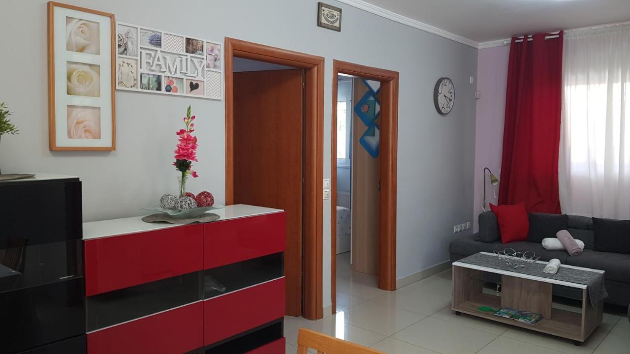 Renovated Lovely Apartment Near Airport & Sea Porto Rafti Bagian luar foto