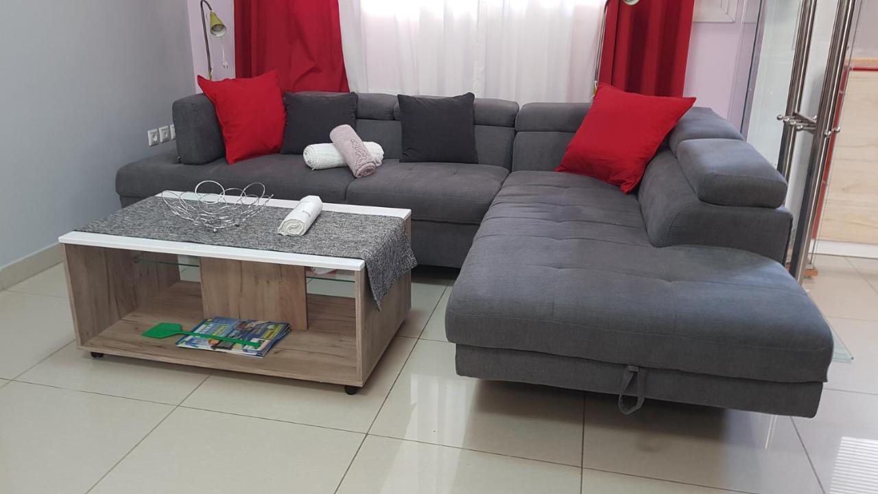 Renovated Lovely Apartment Near Airport & Sea Porto Rafti Bagian luar foto