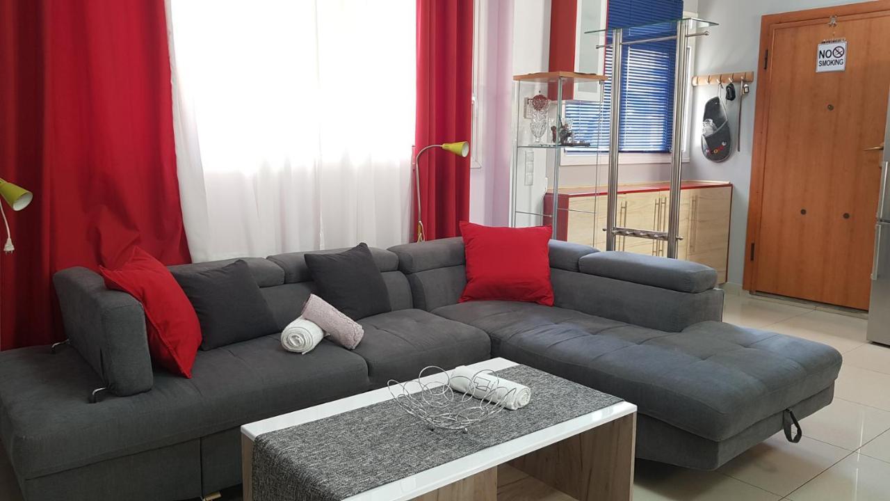 Renovated Lovely Apartment Near Airport & Sea Porto Rafti Bagian luar foto