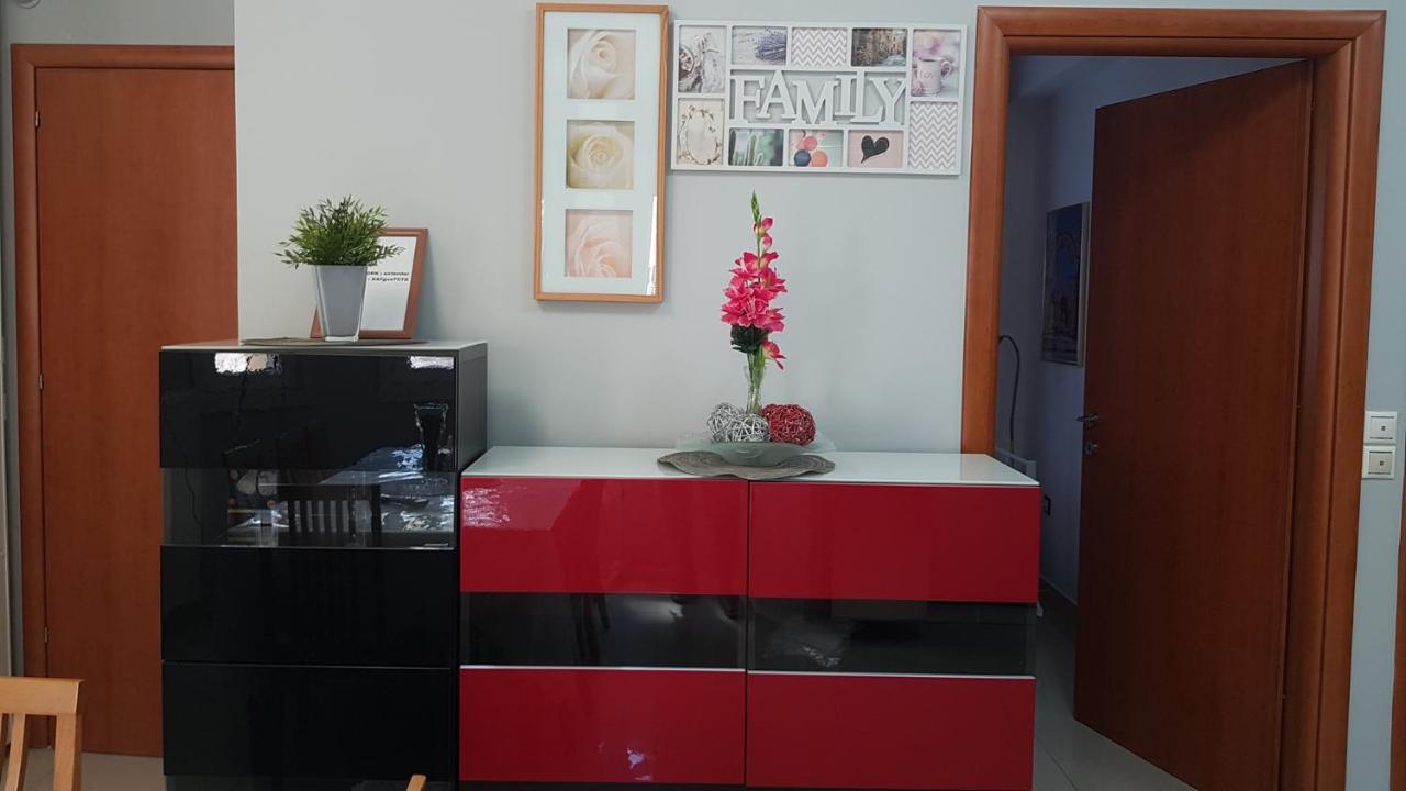 Renovated Lovely Apartment Near Airport & Sea Porto Rafti Bagian luar foto