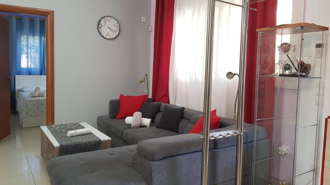 Renovated Lovely Apartment Near Airport & Sea Porto Rafti Bagian luar foto